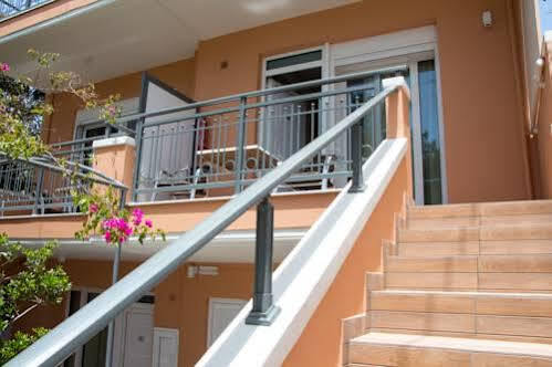 Poseidon Studios & Apartments Palaiochora Exterior photo